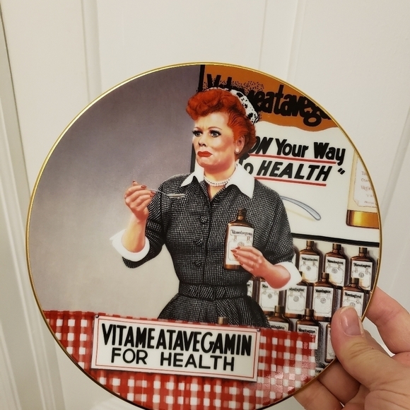 NWOB I Love Lucy "It's Just Like Candy" The Hamilton Collection 1989 - Picture 4 of 8